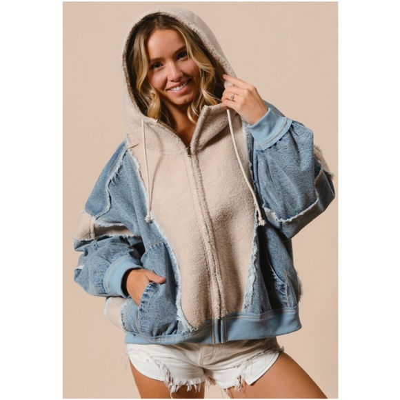 Bibi Washed Denim Sherpa Frayed Detail Pockets Oversized Denim Hoodie Jacket - Picture 6 of 6